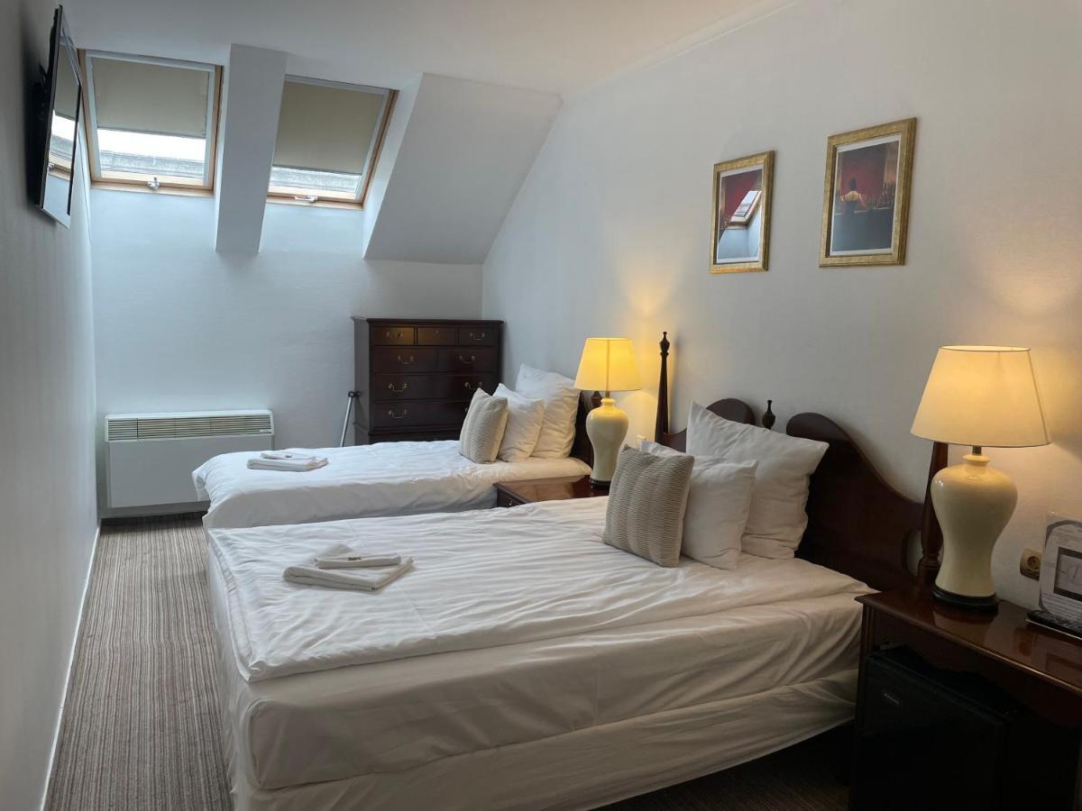 Opera16 Guestrooms Budapest Exterior photo