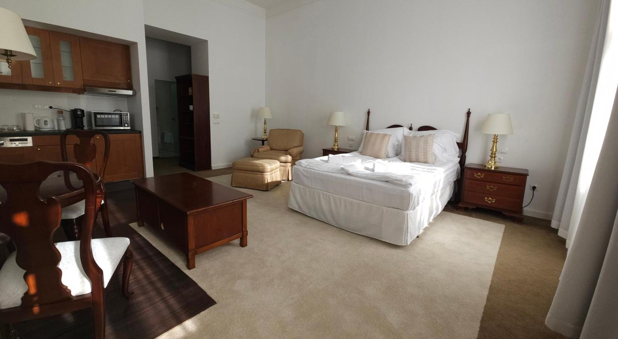 Opera16 Guestrooms Budapest Exterior photo